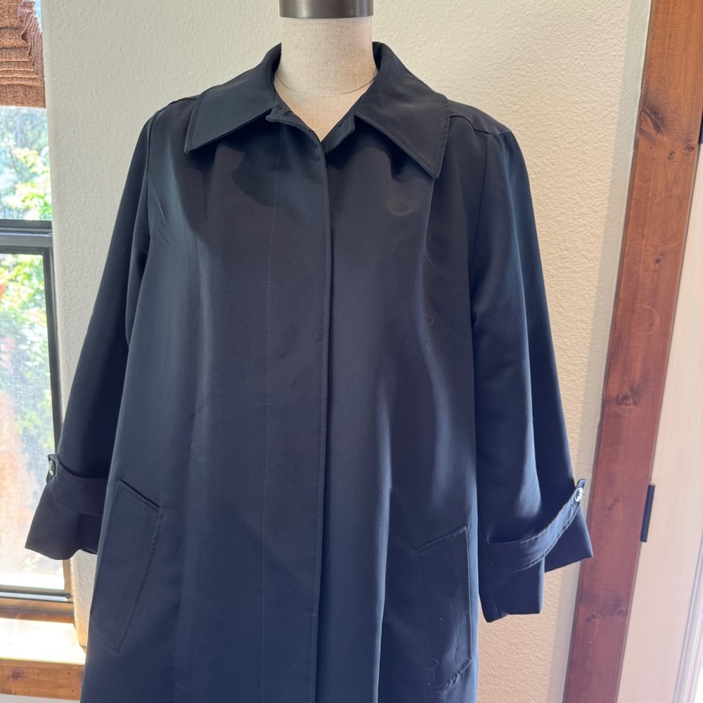 Vintage Lillie Rubin 1970s Black Opera Satin Swing Coat Size Large - Picture 9 of 13